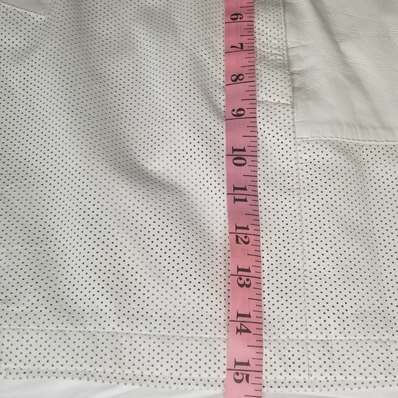 Gestuz White Mini Moto Leather Skirt with Rose Gold Hardware Size 36 or US 4 - Picture 5 of 11